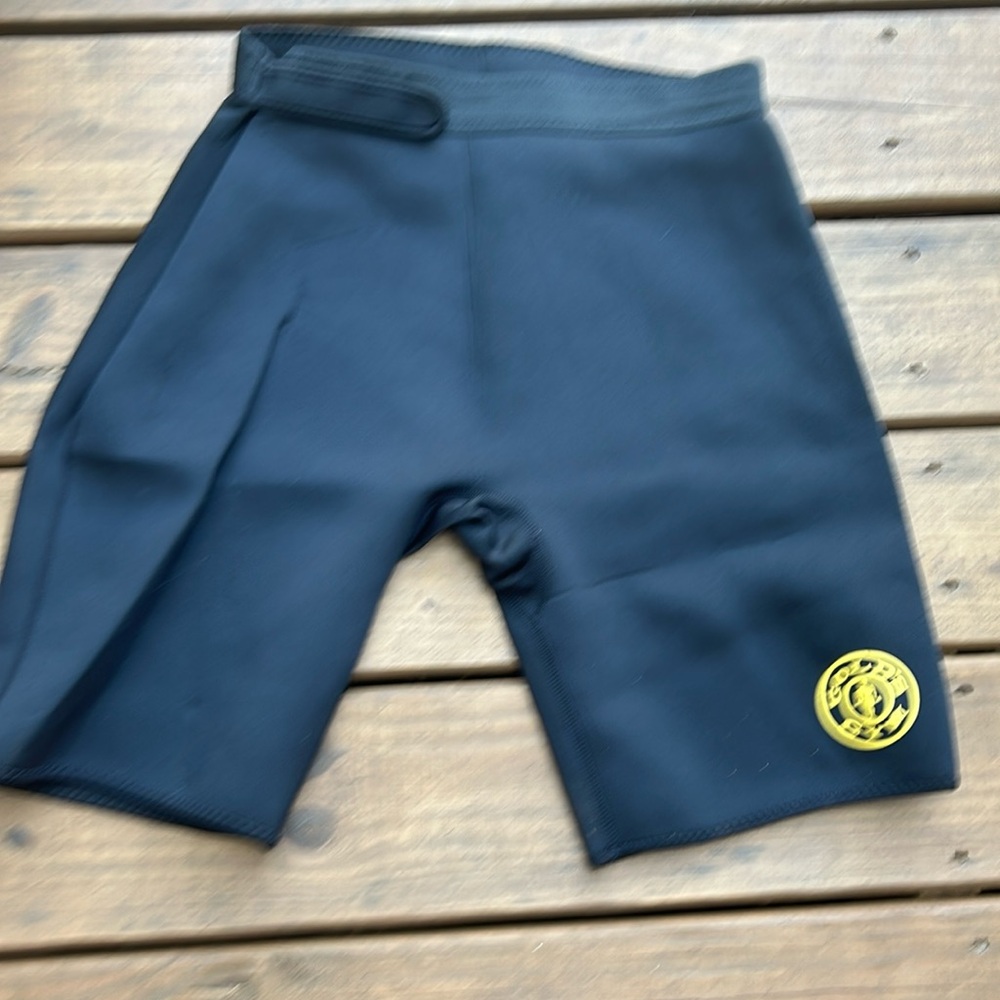 Gold’s Gym Neoprene Compression Shorts Cross Fit Lifting (Las)